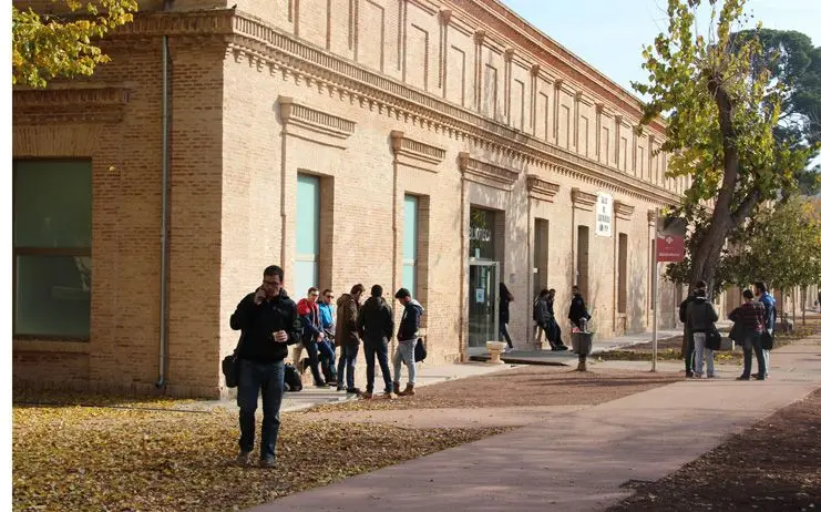 campus de fábrica de armas toledo - Cómo contactar con la UCLM