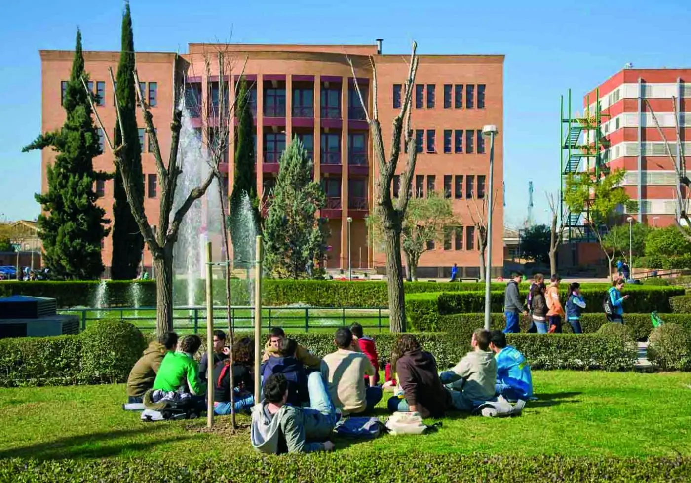 campus universitario reina mercedes sevilla - Cuántas facultades tiene la US