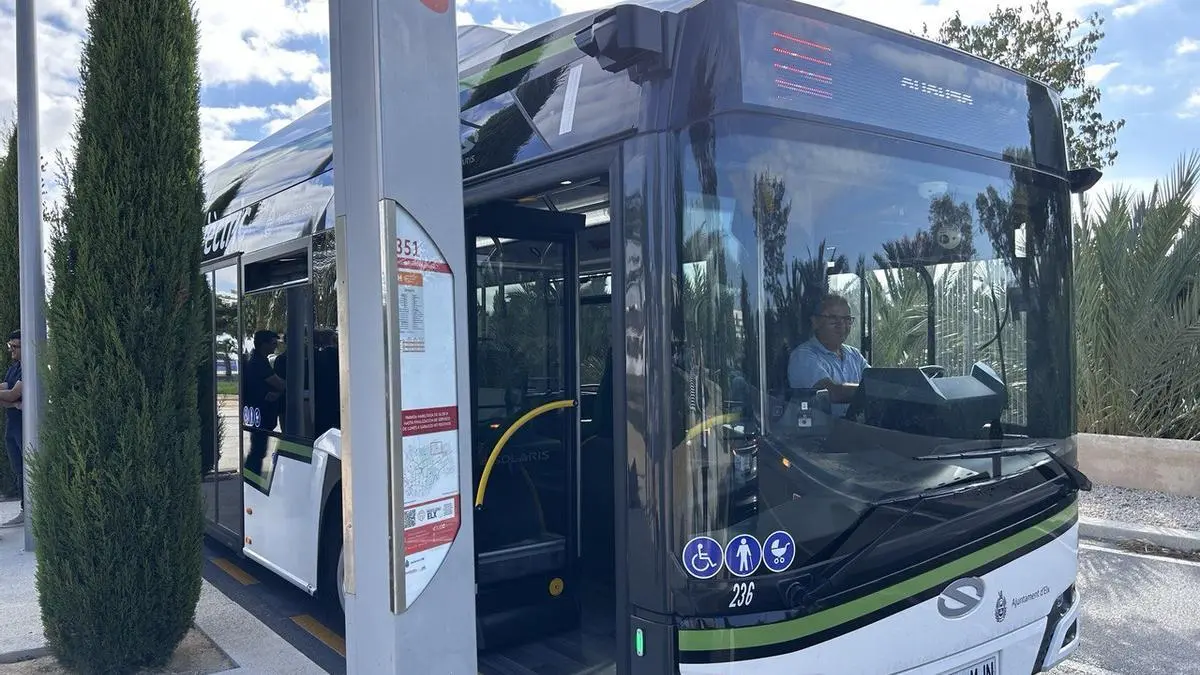 autobuses urbanos al campus de las llamas - Cuántas líneas de bus hay en Santander