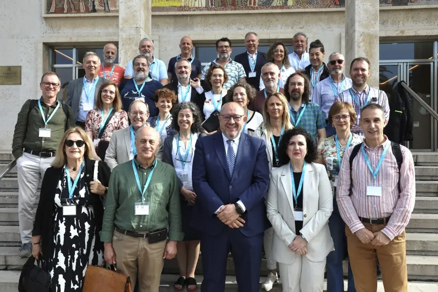 campus uex profesores - Cuánto gana un profesor de la Universidad de Extremadura