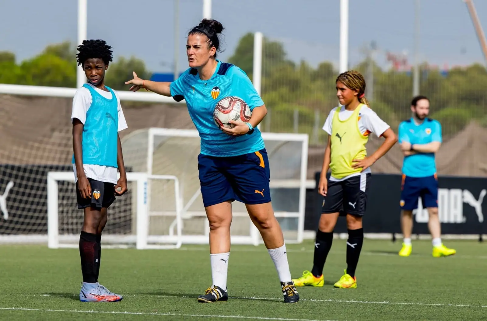 campus de futbol femenino en valencia - Cuánto vale la Academia del Valencia CF