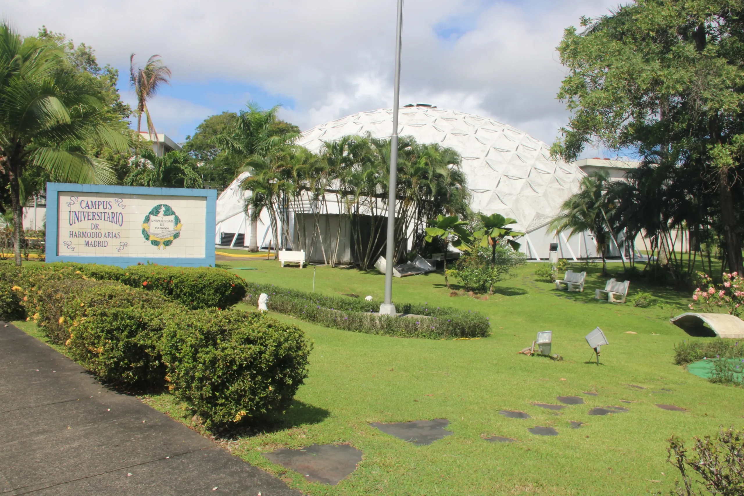 campus harmodio arias madrid universidad de panamá - Dónde la Universidad de Panamá