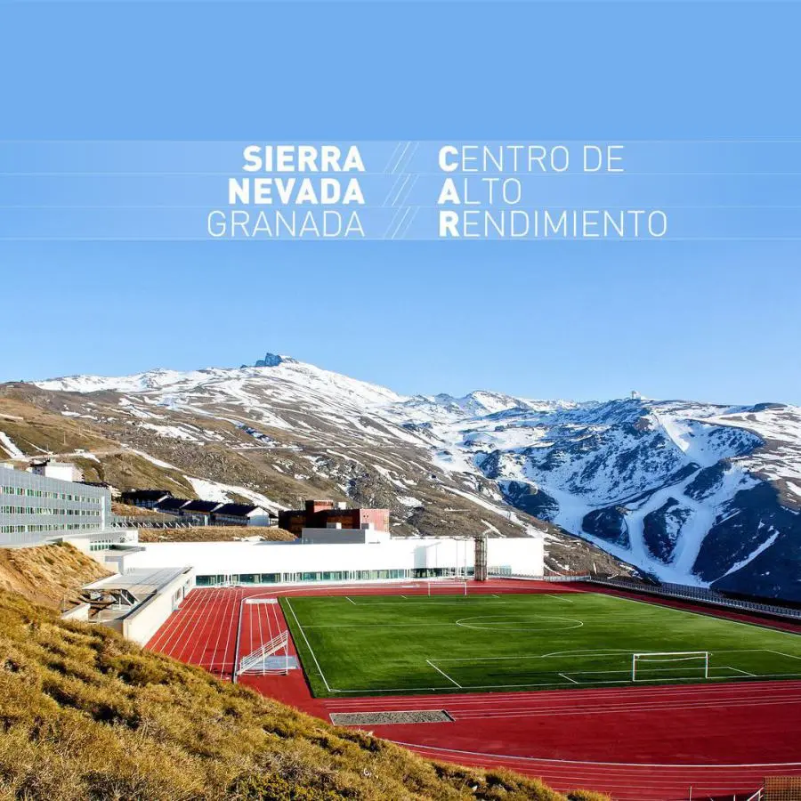 campus del granada en sierra nevada - Qué deportes se pueden practicar en Sierra Nevada